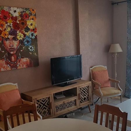 Private Apartment With Roof Terrace Arona  Ngoại thất bức ảnh