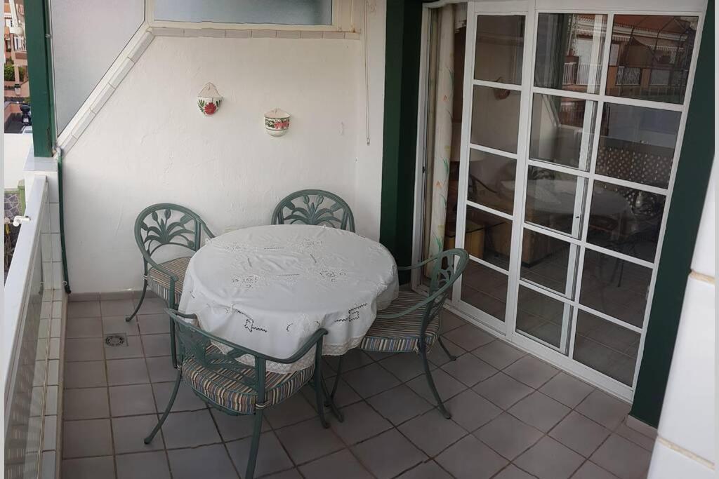 Private Apartment With Roof Terrace Arona  Ngoại thất bức ảnh