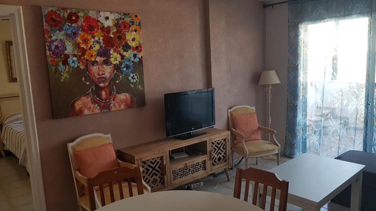 Private Apartment With Roof Terrace Arona  Ngoại thất bức ảnh