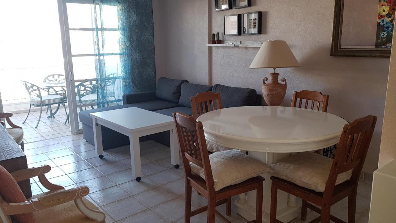 Private Apartment With Roof Terrace Arona  Ngoại thất bức ảnh